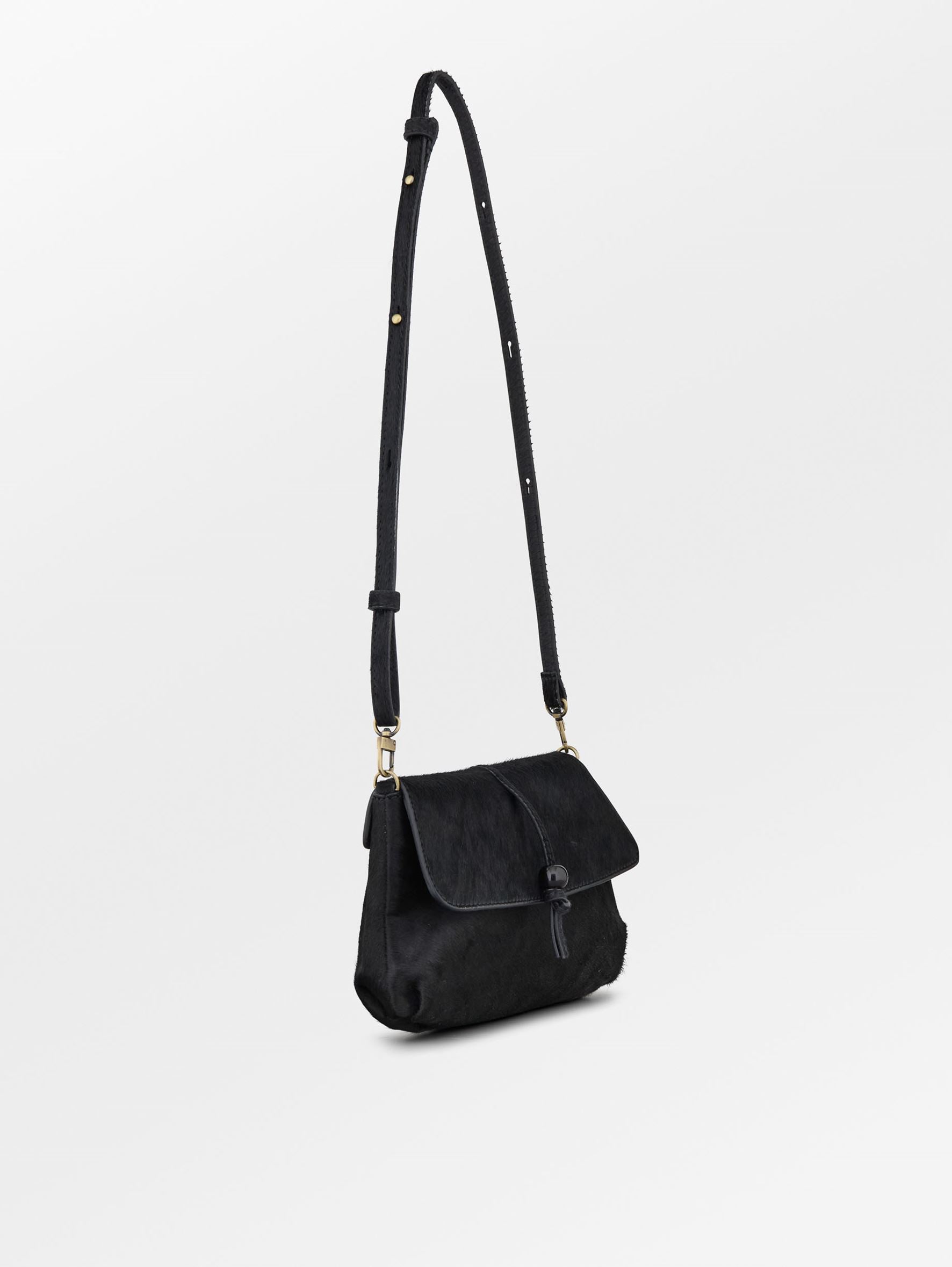 becks-ndergaard-fily-bonita-flap-bag-umh-ngetasche-schwarz-leder image 2