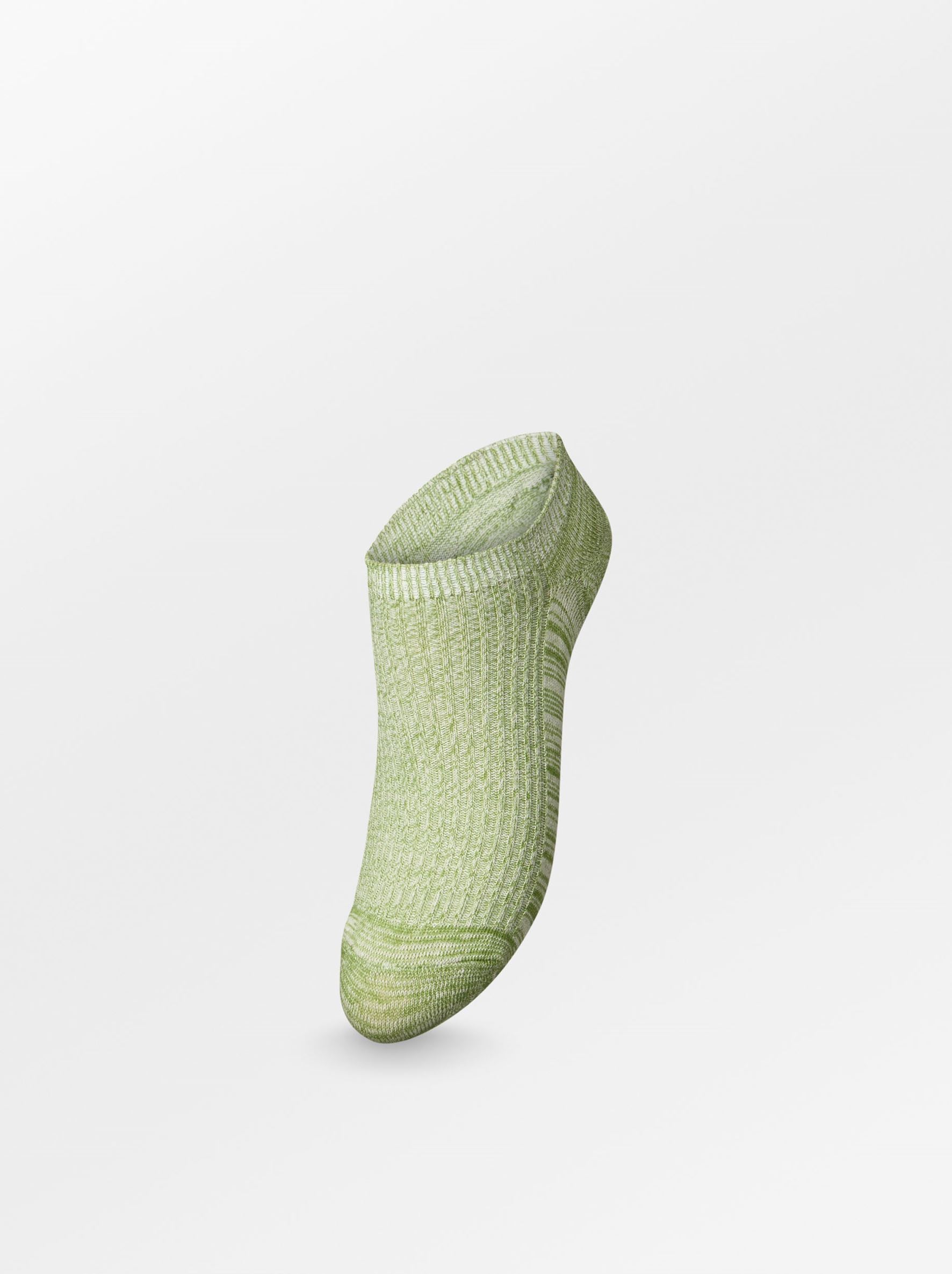 becks-ndergaard-mela-cotta-sneakie-socken-grasshopper-green-37-39 image 1