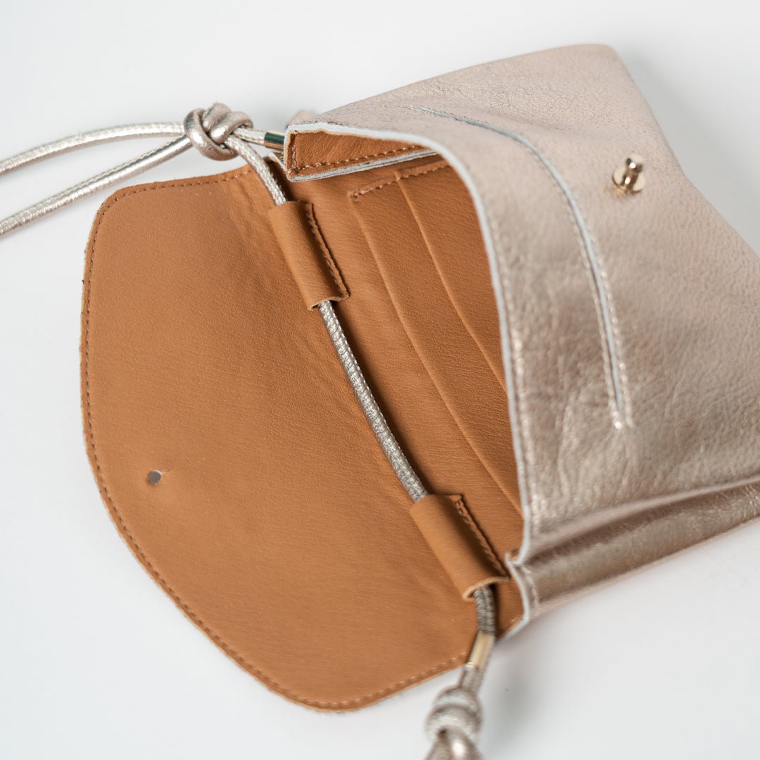 ann-kurz-mini-cute-clutch-clutch-metallic-platin image 2