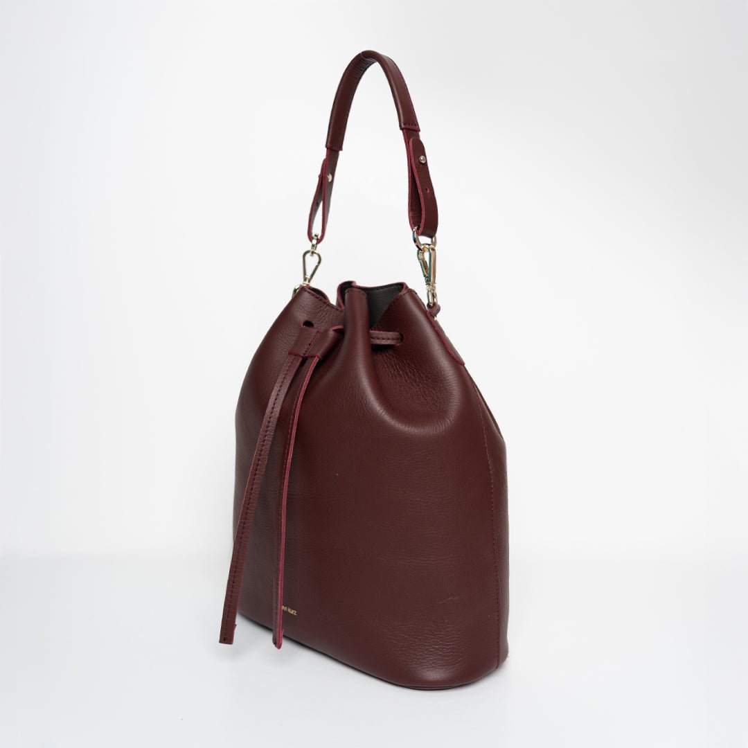 ann-kurz-saku-beuteltasche-burgundy-rindsleder-4-in-1 image 2