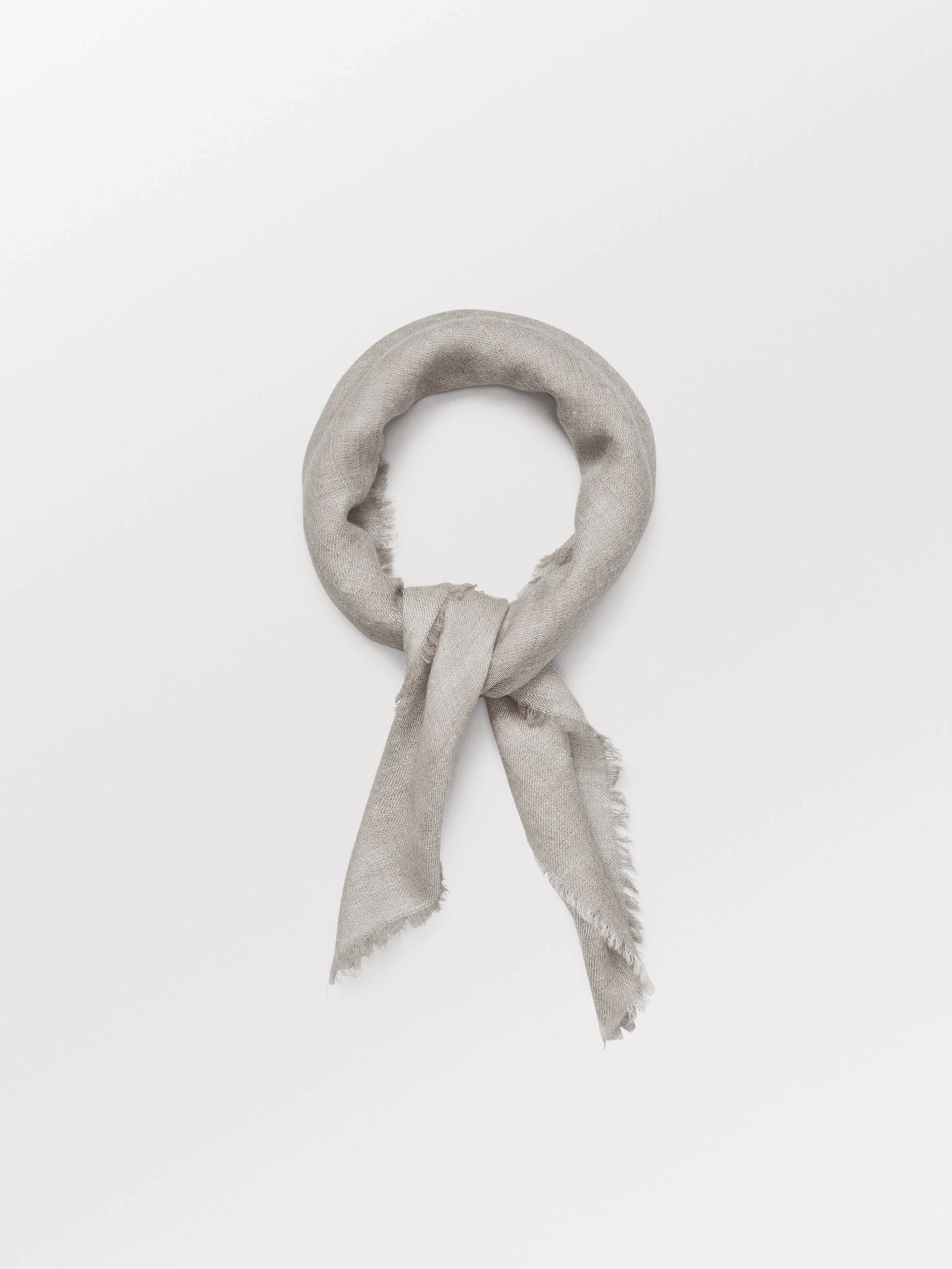 becks-ndergaard-cashma-small-schal-hellgrau-kaschmir-65x65 image 2