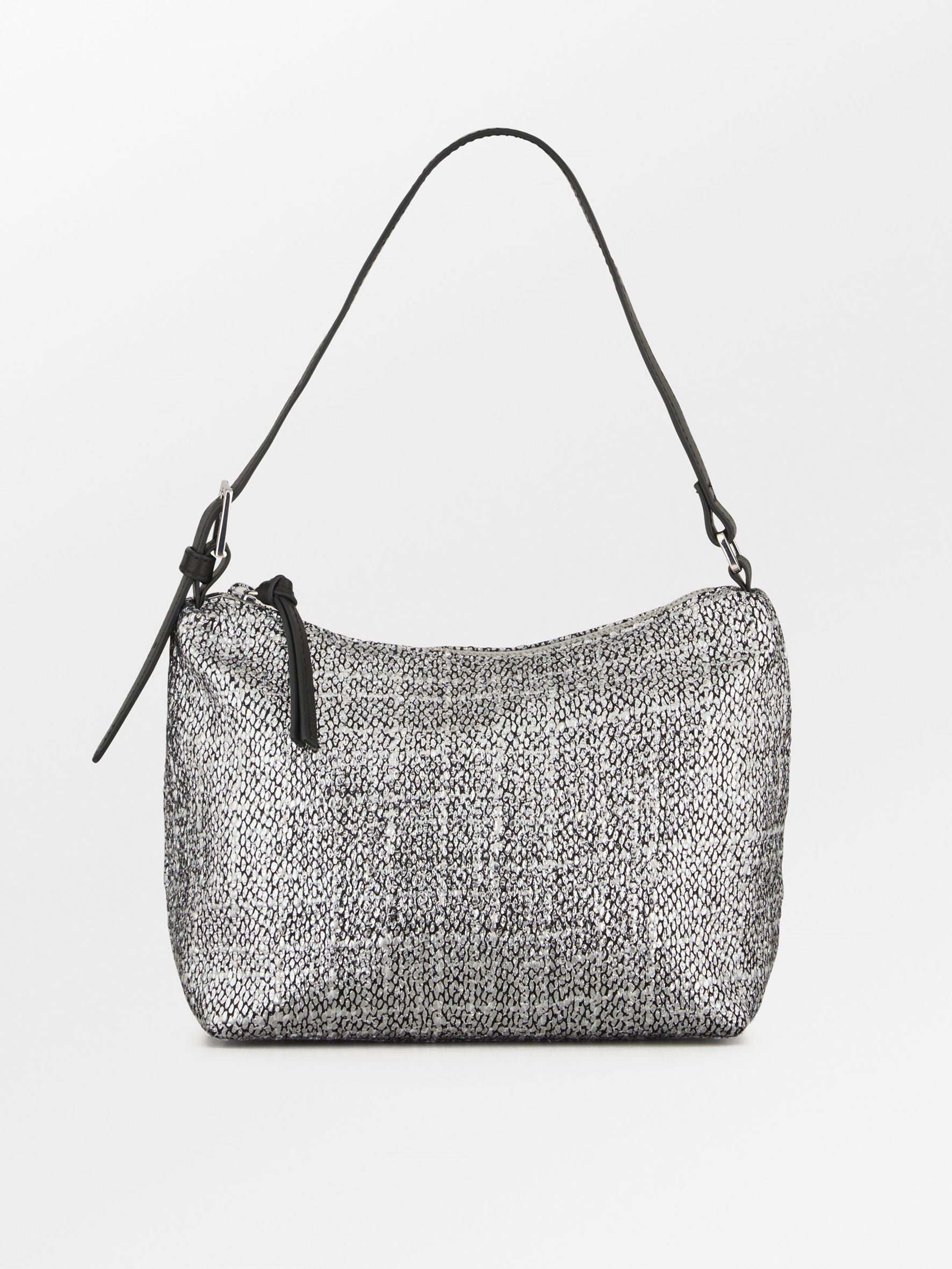 becks-ndergaard-metla-ginni-s-umh-ngetasche-silber image 1