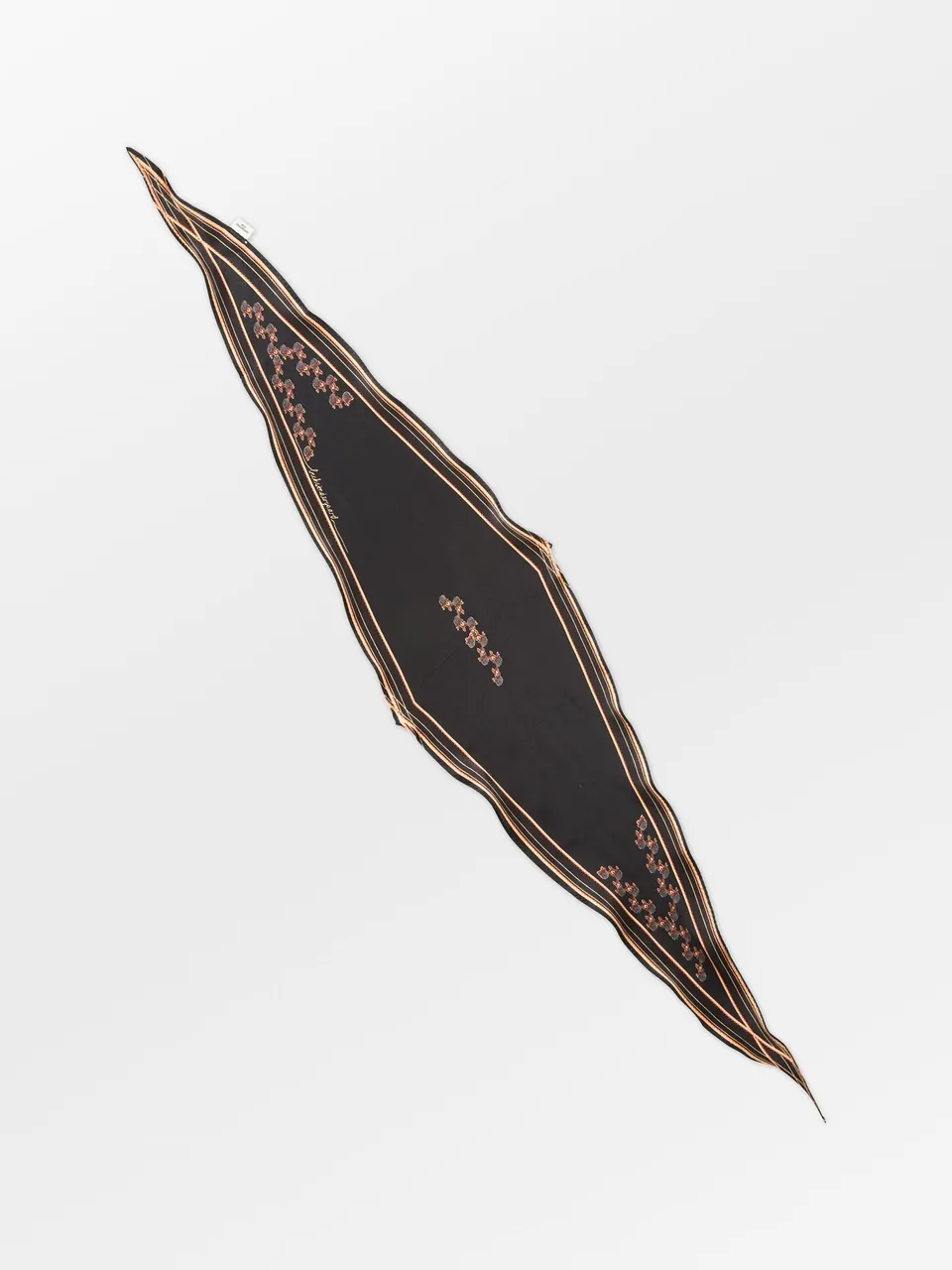 becks-ndergaard-brombeere-diamond-schal-schwarz-seide-22x117 image 1