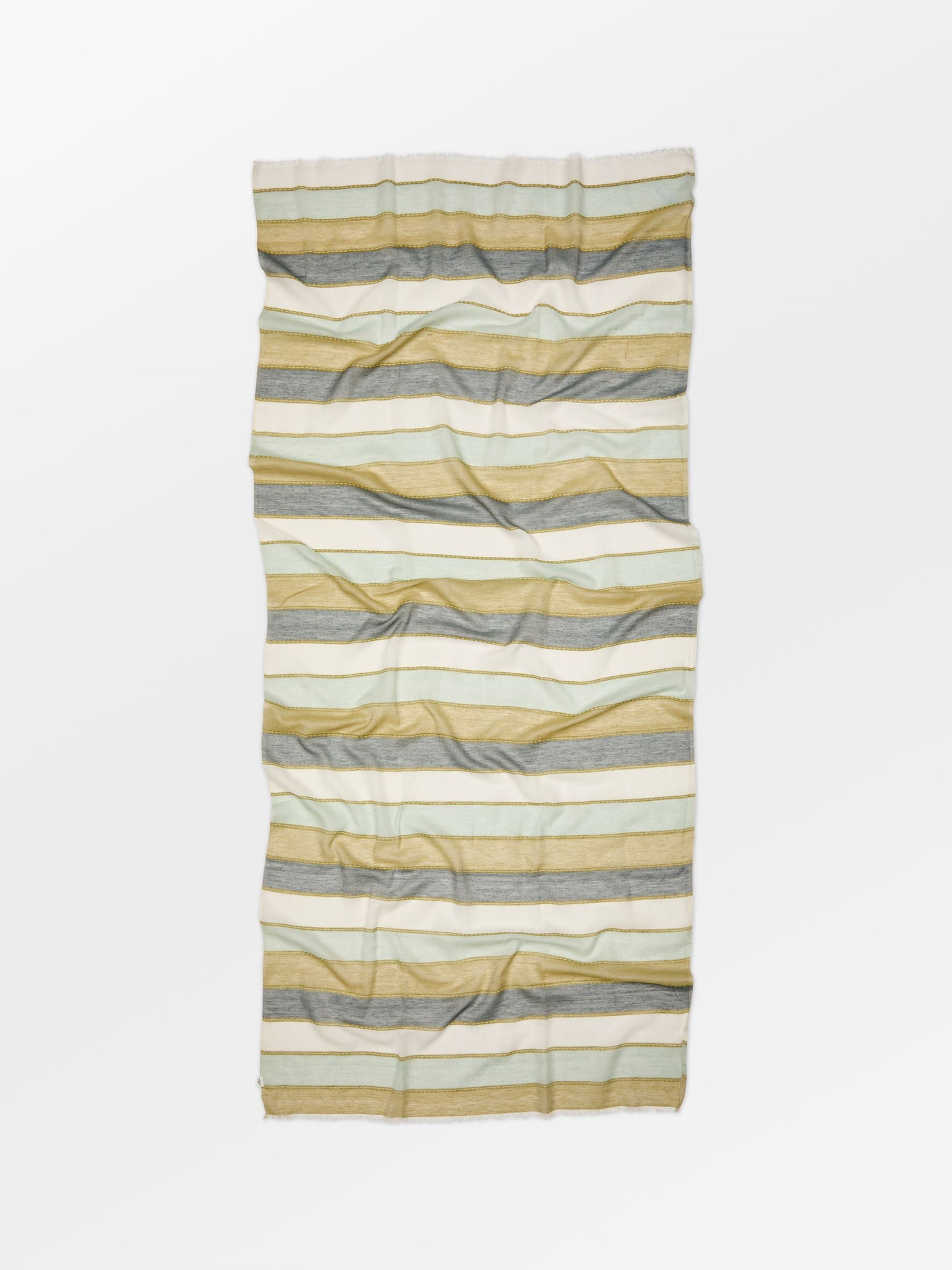 becks-ndergaard-stribella-cowea-schal-boa-green-90x180 image 1