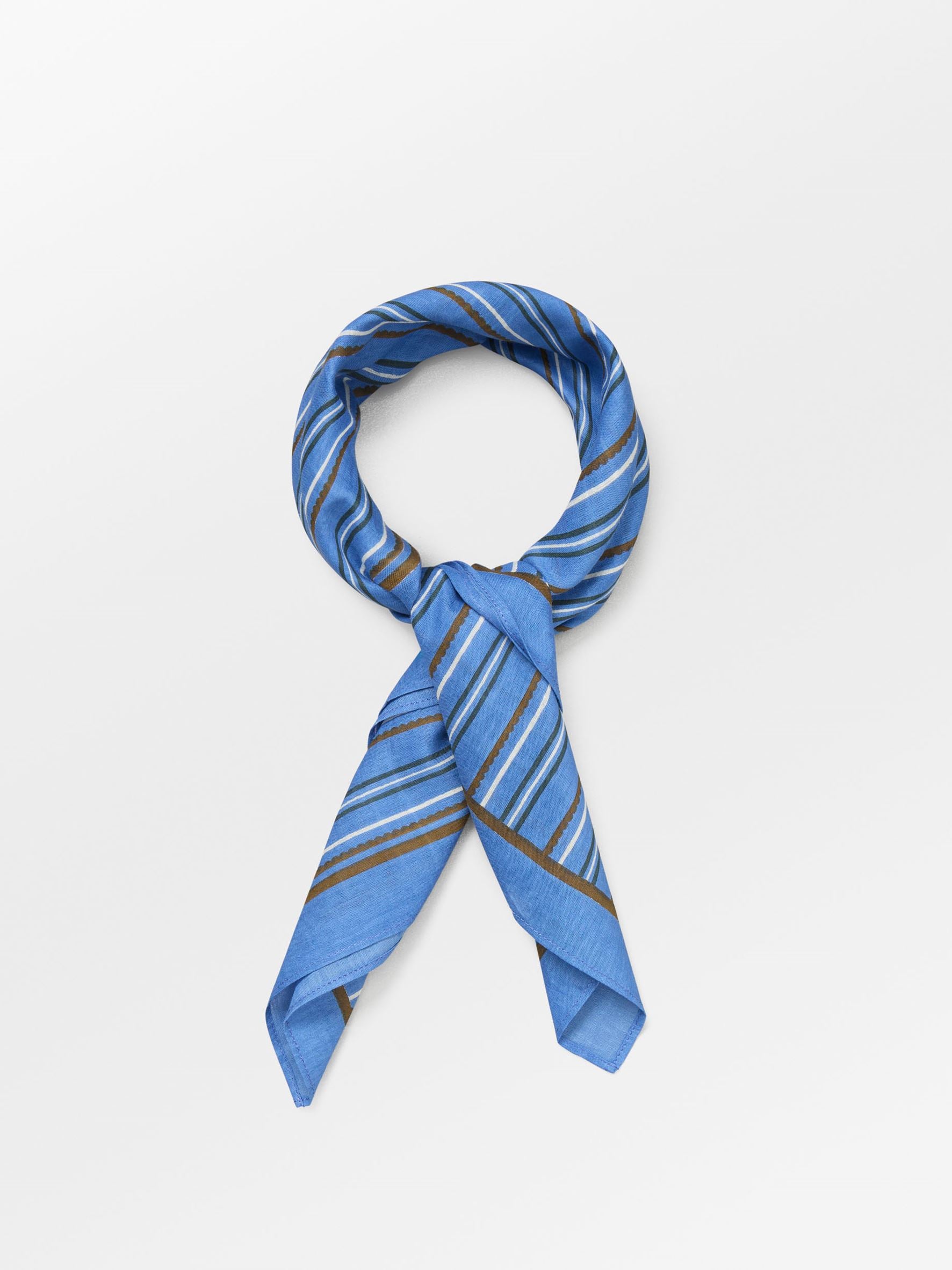 becks-ndergaard-scallopia-cotta-tuch-azure-blue-55x55 image 2