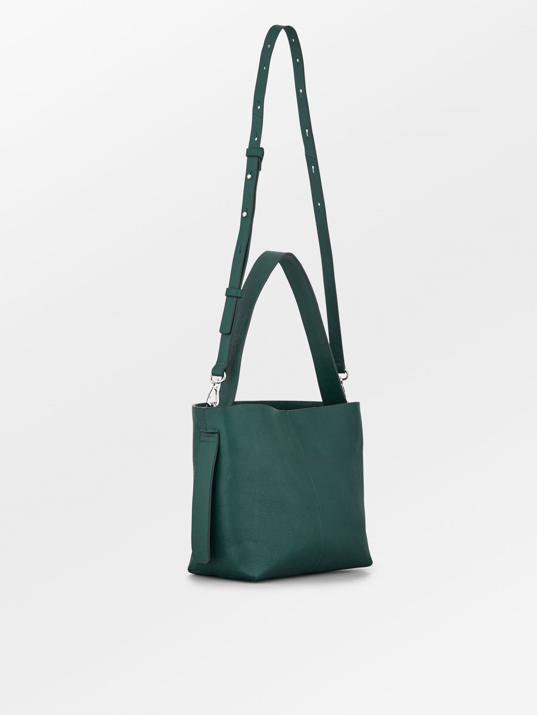 becks-ndergaard-grain-fraya-small-tasche-topiary-green-leder image 2