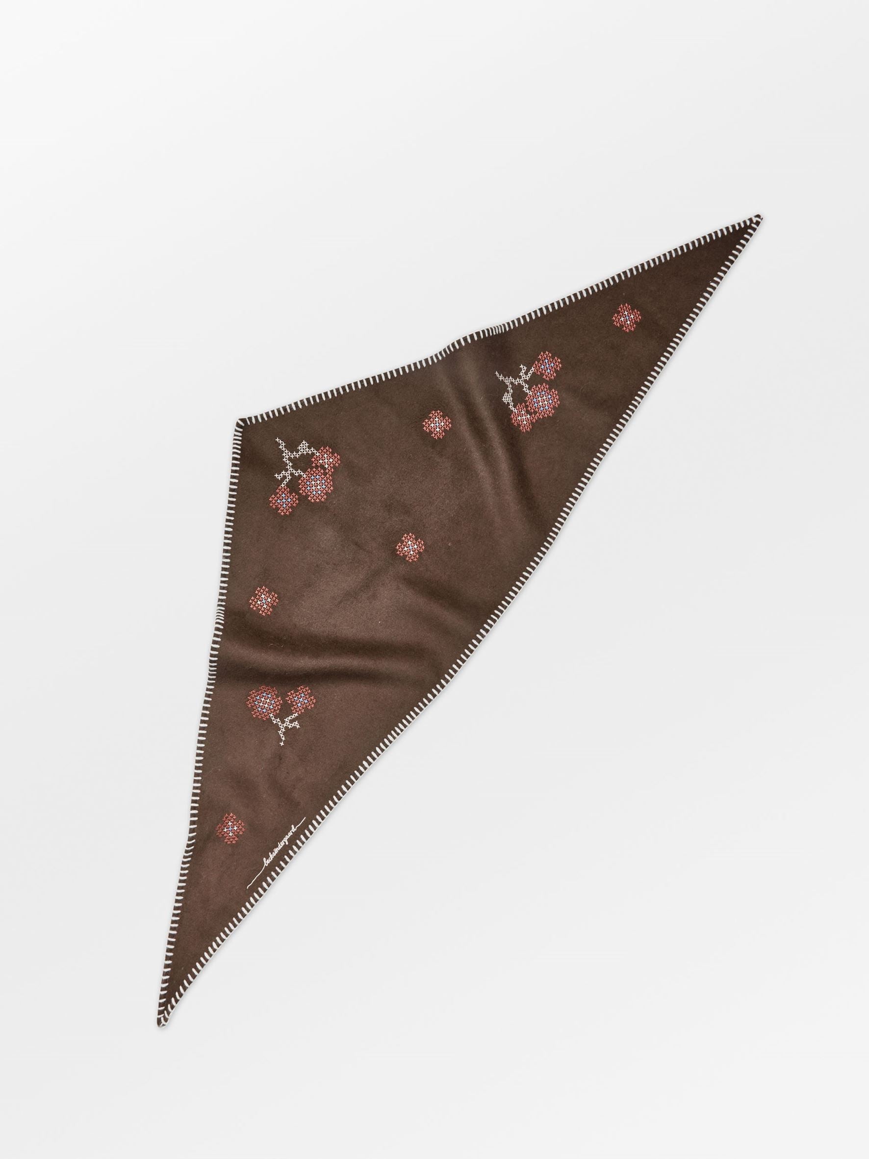 becks-ndergaard-flotile-triangle-dreieckstuch-hot-fudge-braun image 3
