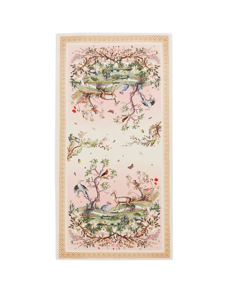 fable-england-woodland-scene-schal-pink-lang image 1