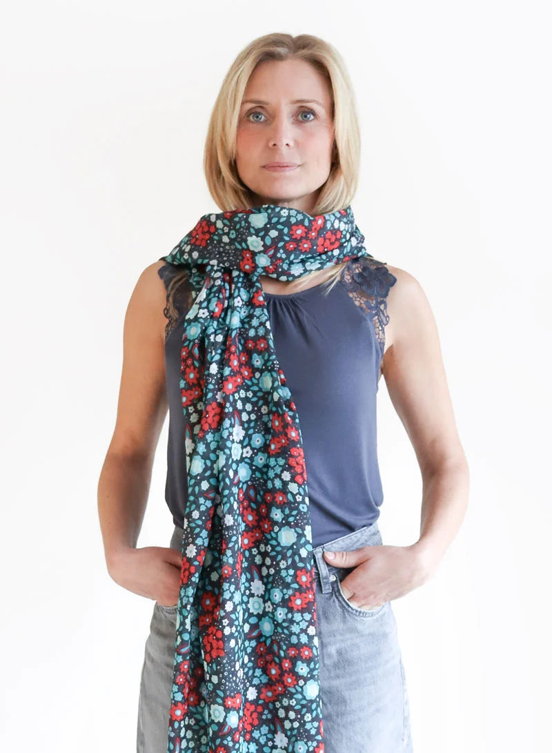 djian-clara-schal-bio-baumwolle-grau-rot-70-x-200-cm image 3