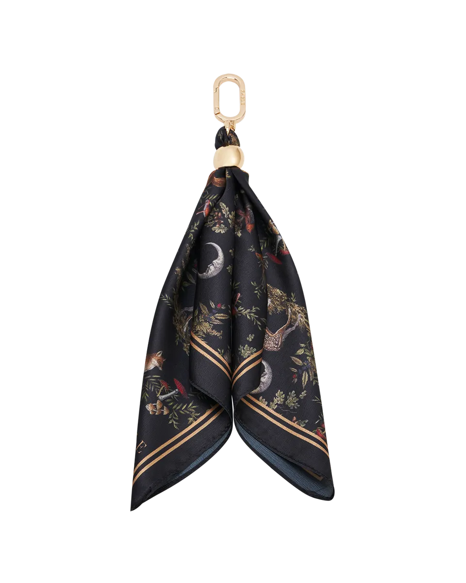 fable-england-into-the-woods-taschen-charm-schwarz-tuch image 1