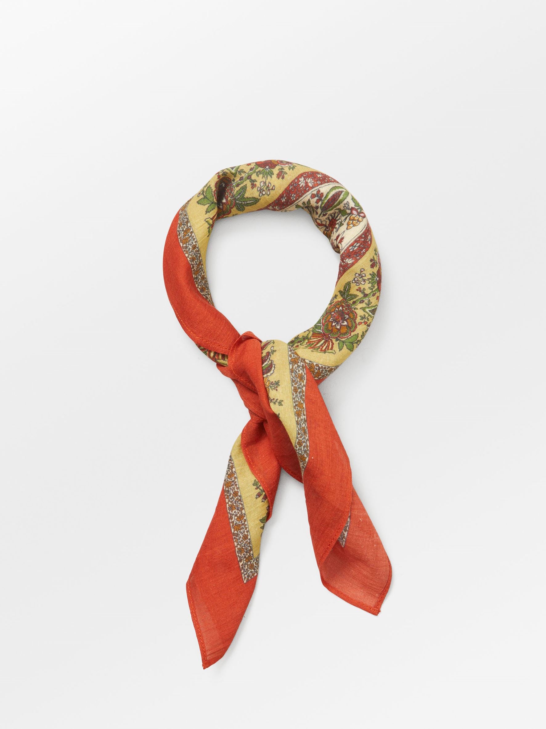 becks-ndergaard-scarves-tapisflora-cotta-schal-orange-55x55 image 2