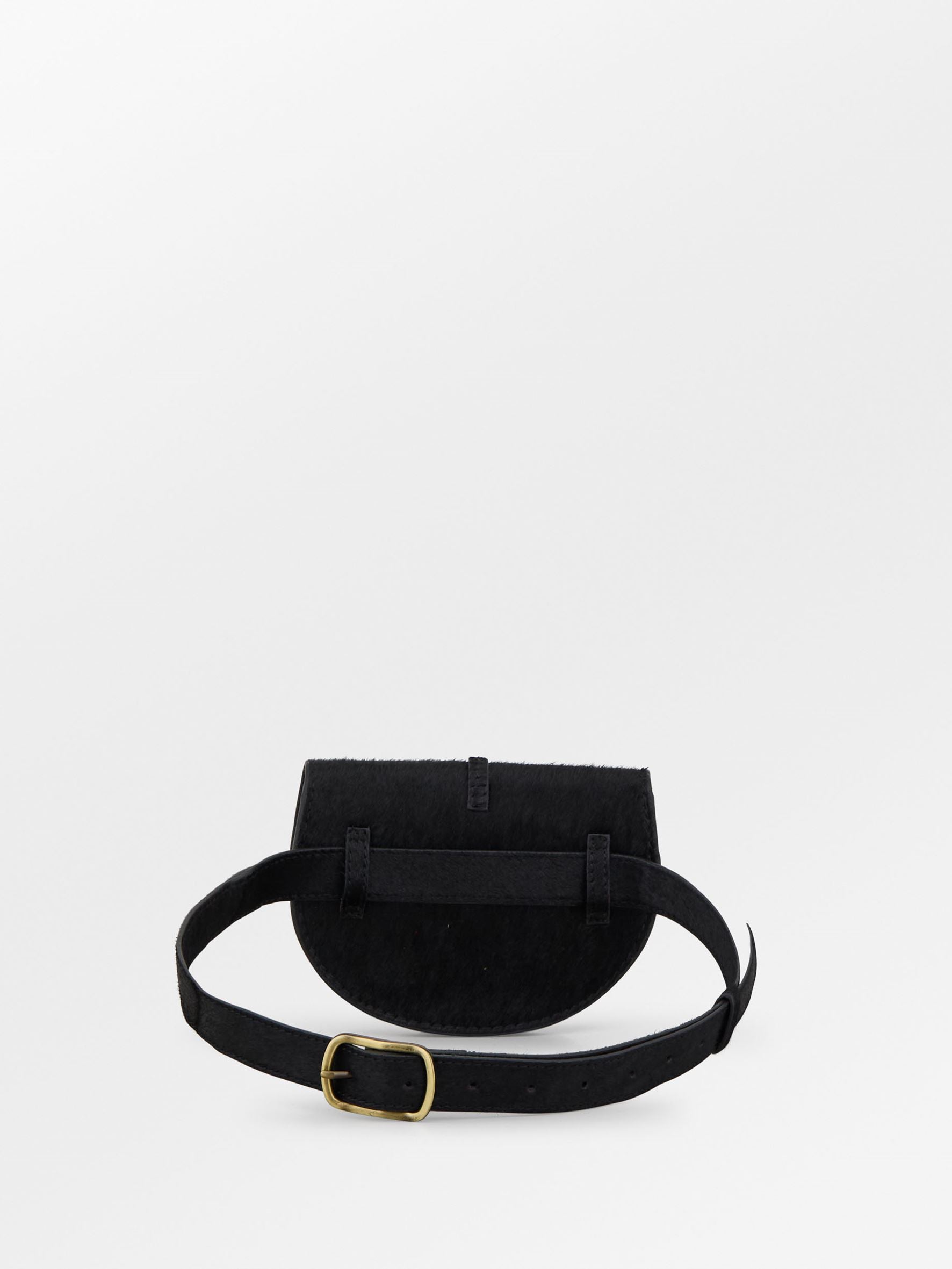 becks-ndergaard-fily-belt-bag-g-rteltasche-schwarz-leder-16x11 image 2