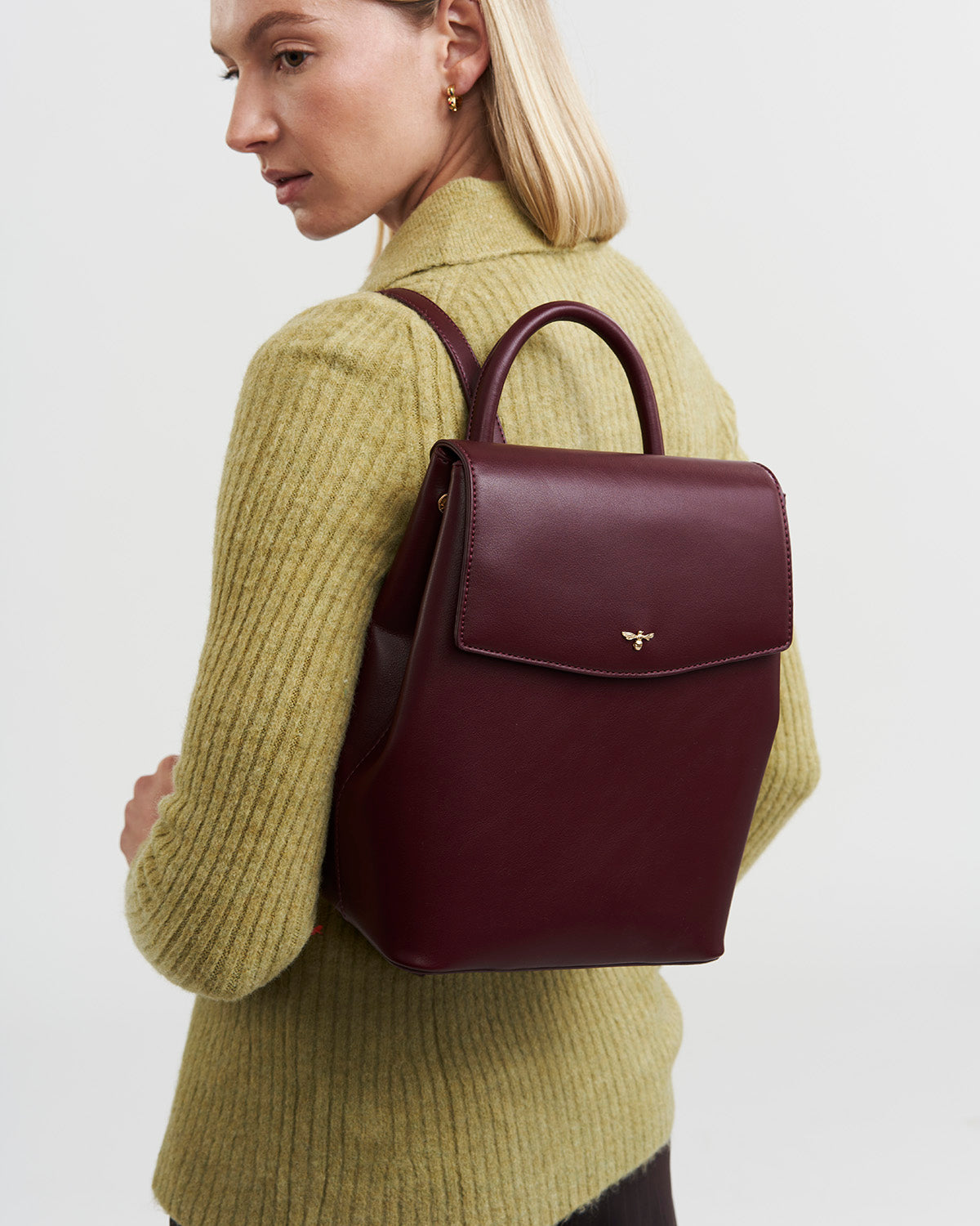 fable-england-laura-small-backpack-rucksack-burgundy image 2