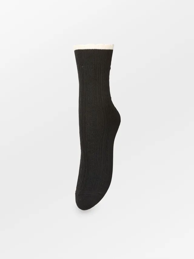 becks-ndergaard-scallop-socken-schwarz-lochmuster-37-39 image 1