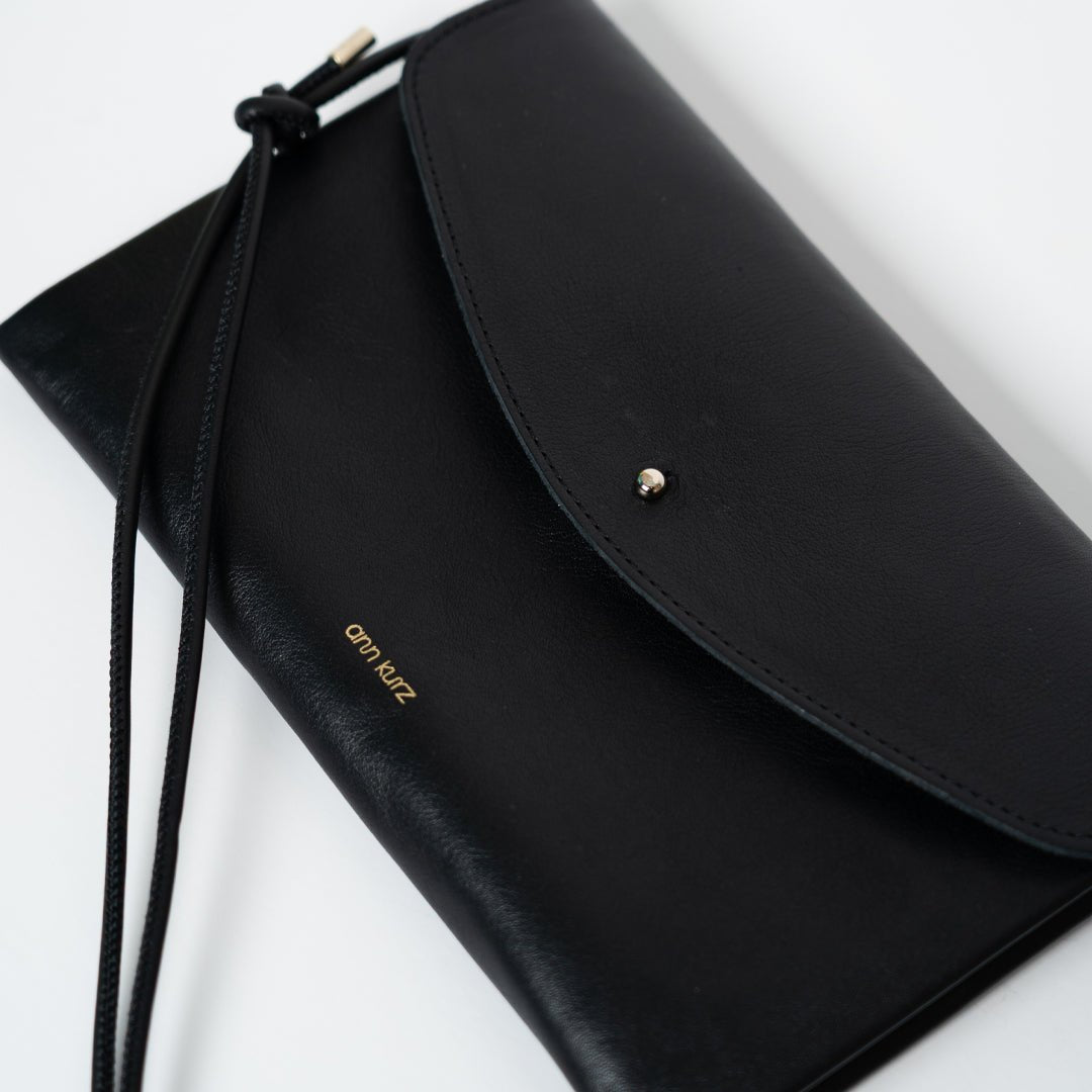 ann-kurz-cute-clutch-abendtasche-nappa-schwarz image 4