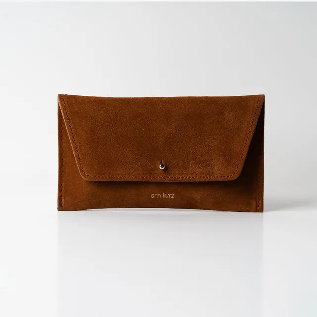 ann-kurz-mini-envelope-geldb-rse-suede-brown-kartenetui image 1